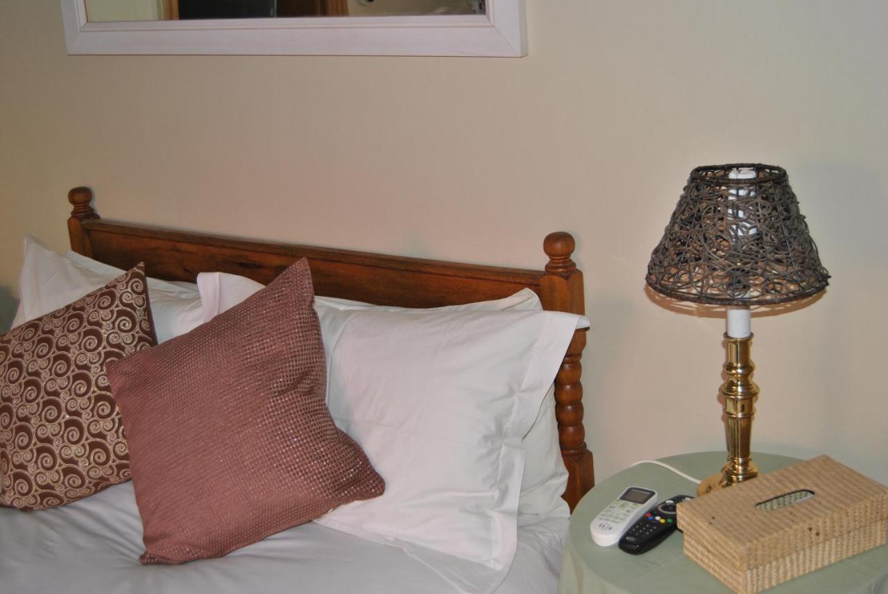 Horse And Mill Guesthouse Colesberg Exterior foto